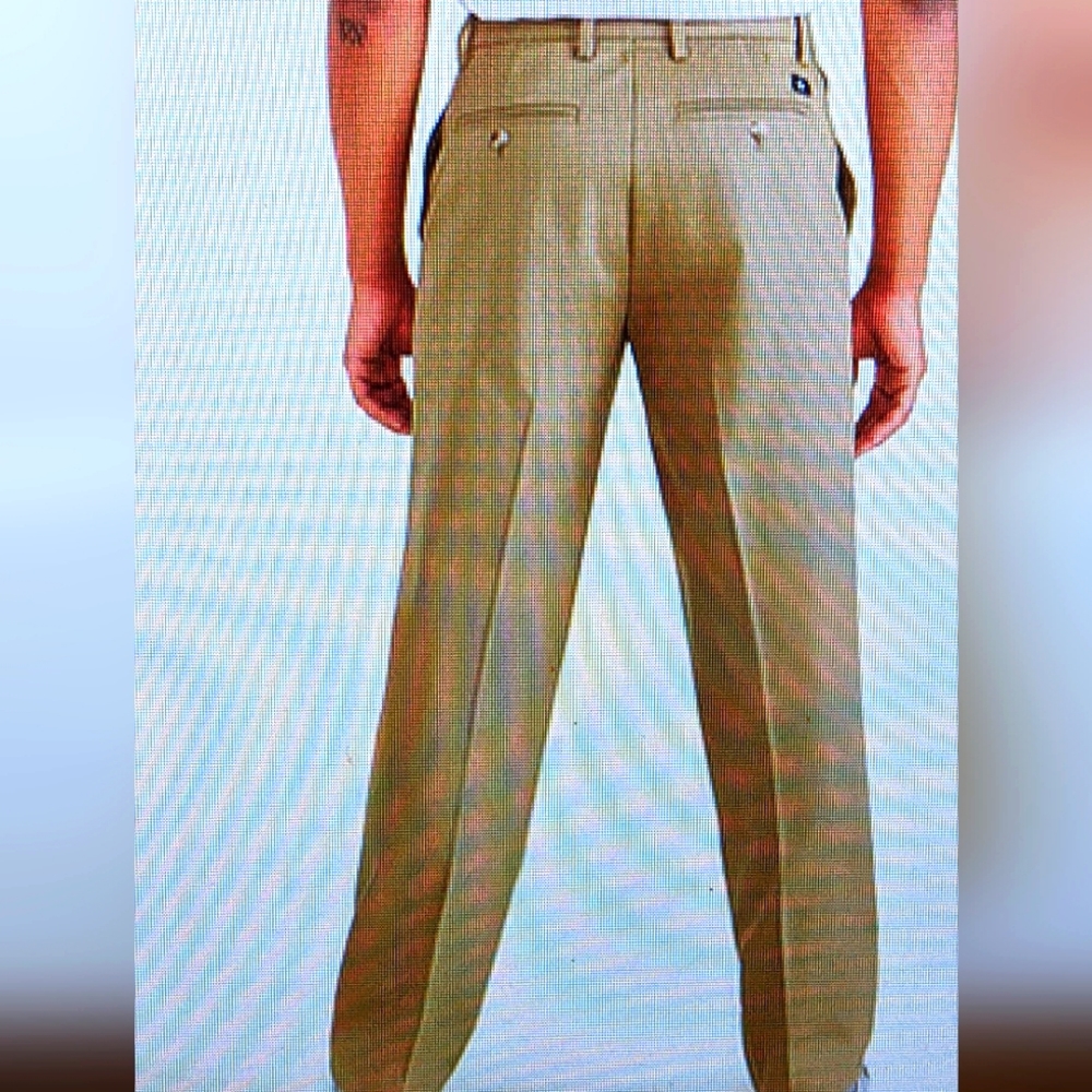 DOCKERS COTTON BLEND CLASSIC FIT PLAIN FRONT KHAKI PANTS